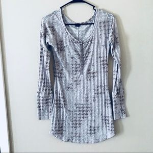 Free people tee shirt